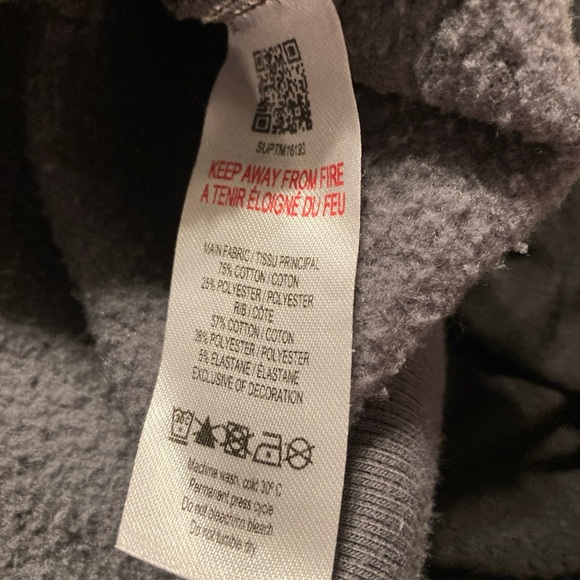 Supply & Demand Ladies Large Gray Hoodie W/Medusa Image In Ring Of Rhinestones - Picture 6 of 9